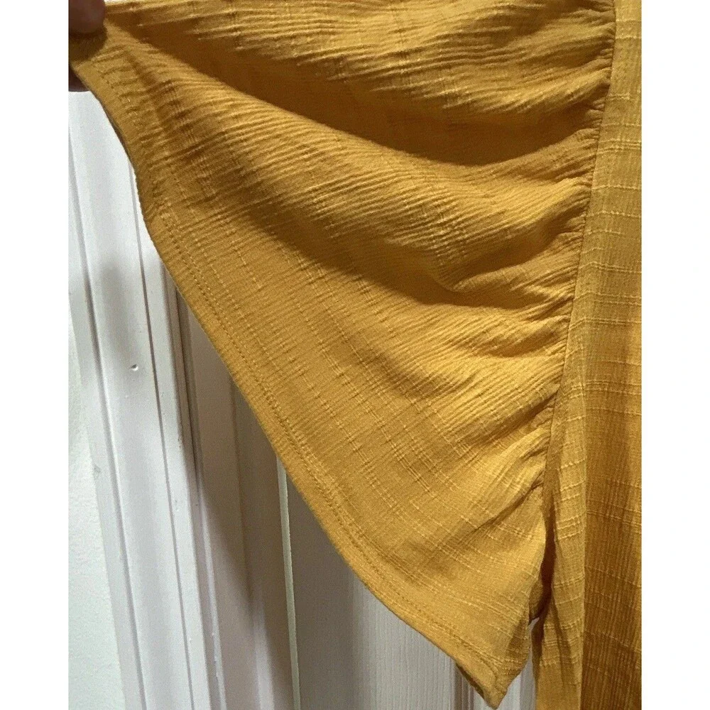 Max Studio London Yellow Knit Round Neck Short Sleeve Pullover Blouse 1X 0084 - Picture 2 of 12